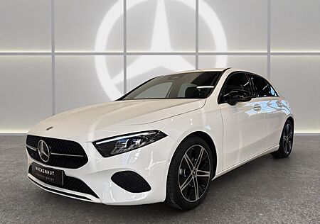 Mercedes-Benz A 180 PROGRESSIVE LINE ADVANCED PLUS AHK+DISTRON