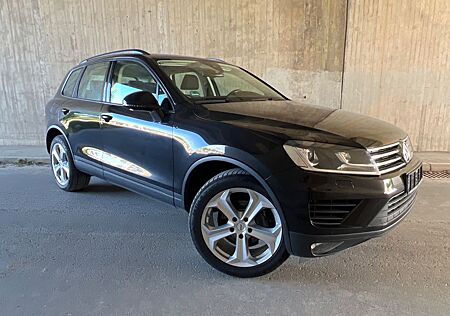 VW Touareg Volkswagen V6 TDI 3.0 #KLIMA #ALU #AHK3.5T