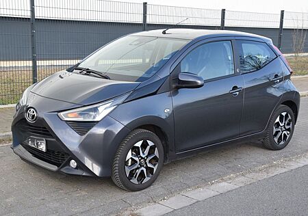 Toyota Aygo (X) Aygo (X) 1,0-l-VVT-i Team Deutschland Team D...