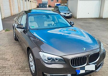 BMW 730d -