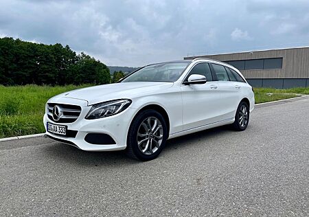 Mercedes-Benz C 220 d 4MATIC T AVANTGARDE Autom.