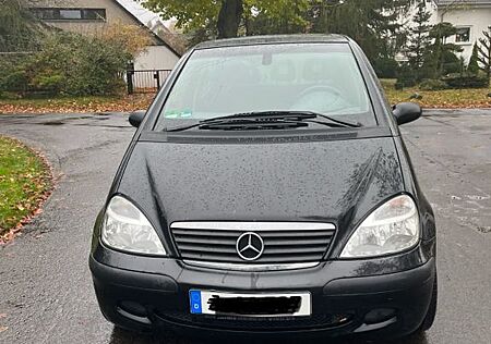 Mercedes-Benz A 160 CLASSIC Lang Classic Automatik