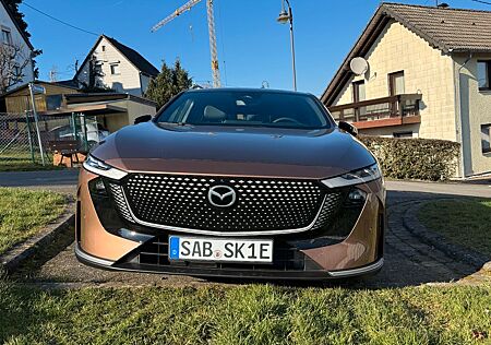 Mazda 6e EV Elektro Heckantrieb Takumi Metallic Top