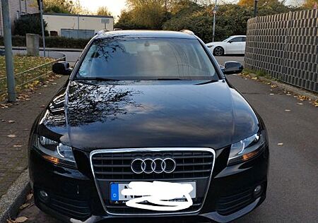 Audi A4 Avant 2.0 TDI Attraction NAVI WR Start Stop