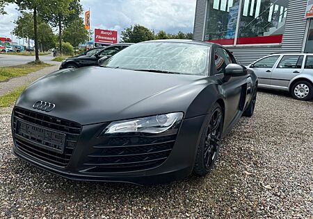 Audi R8 Coupe 4.2 FSI quattro/Carbon Paket/Garantie