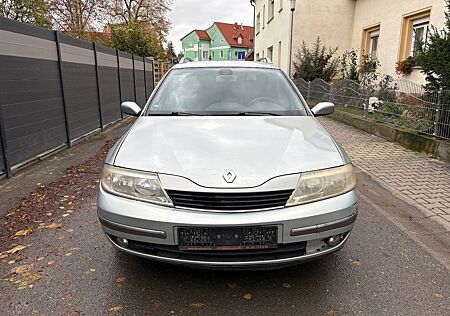Renault Laguna Initiale 1.8 16V Auto Grandtour