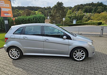 Mercedes-Benz B 200 CDI -