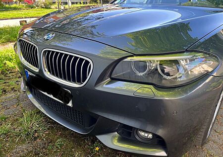 BMW 528i Touring Luxury Line Luxury Line