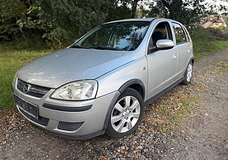 Opel Corsa 1.2 Twinport Edition wenig Kilometer