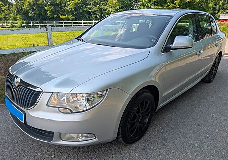Skoda Superb 1.4 Comfort 1. Hand, werkstattgepfl.