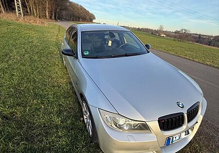 BMW 325i E90 Limousine 2,5l N52 Automatik