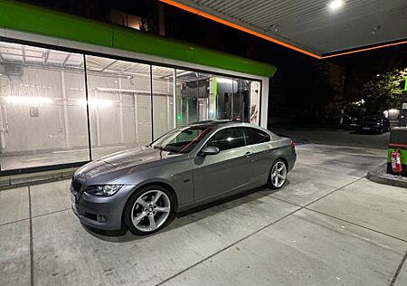 BMW 325i Coupé -