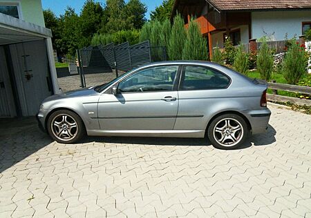 BMW 318Ci -