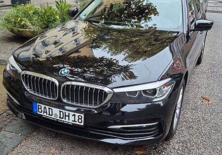 BMW 530e -