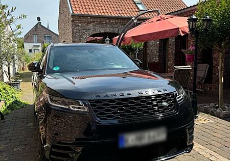 Land Rover Range Rover Velar D240 SE Black Pack