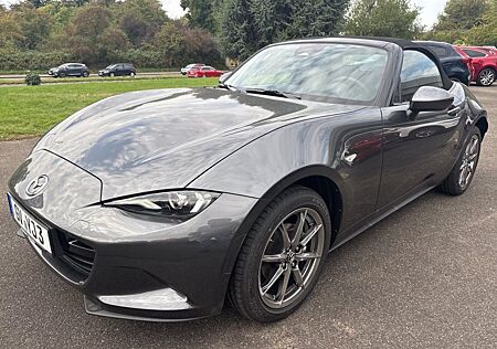 Mazda MX-5 Roadster Exclusive-Line 1.5L SKYACTIV-G 132