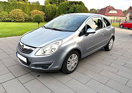 Opel Corsa 1.2 TÜV bis Juni 2027 MFL, eFH