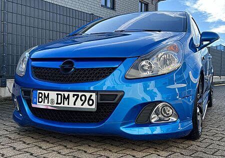 Opel Corsa 1.6 Turbo OPC