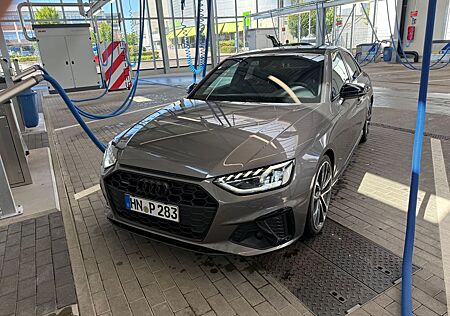 Audi A4 45 TFSI S tronic quattro edition one edit...