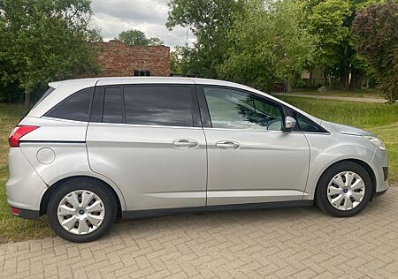 Ford Grand C-Max 1,6TDCi 85kW Trend Trend