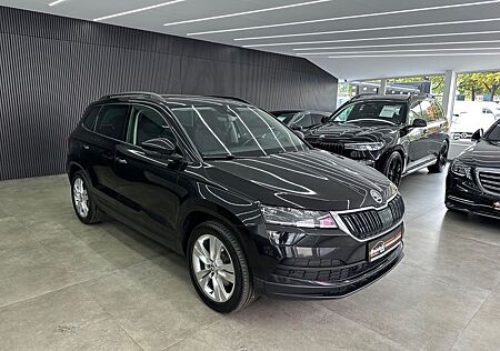 Skoda Karoq 2.0 TDI Style 4x4*Keyless*ACC*CantonSound*