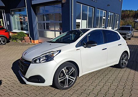 Peugeot 208 1.2 Allure PureTech GT Line 110 STOP & START