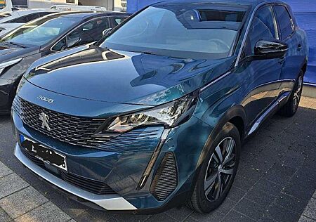 Peugeot 3008 Allure Pack*Navi*SH*2xPDC+Kam*ACC*LED