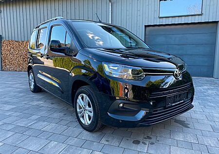 Toyota Pro Ace Proace City Verso L1 Team D Pano Nav 1.Hand