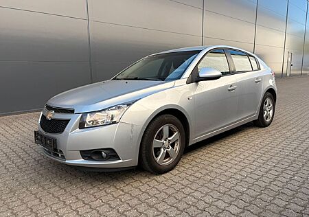 Chevrolet Cruze 1.8 LT *KLIMA*TEMPOMAT* NR. 2472