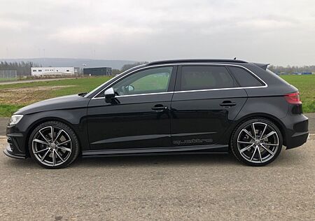 Audi S3 Sportback 2.0TFSI quattro Scheckheft+Tüv Neu