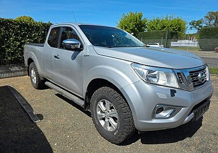Nissan Navara NP300 Acenta King Cab 4x4
