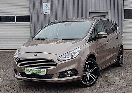 Ford S-Max Titanium / TÜV NEU / NAVI / KAMERA