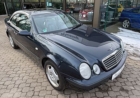Mercedes-Benz CLK 200 Elegance