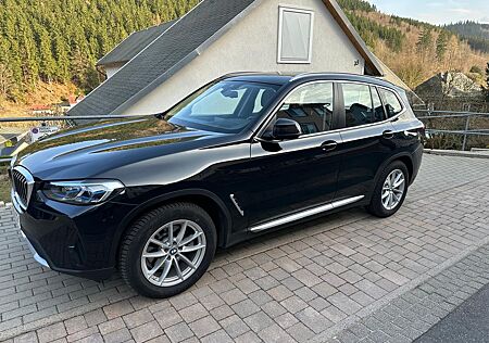 BMW X3 xDrive20d AT - HUD Gar Laser StH AHK Dig 360°