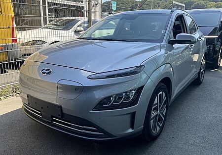 Hyundai Kona Trend R.Cam Navi Krell SHZ LED ACC DAB