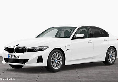 BMW 320e Limousine Navi PDC HiFi Sitzheizung