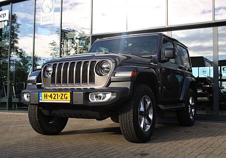 Jeep Wrangler 2.0T SAHARA 4x4 Aut. Leder / 2.700 KG A