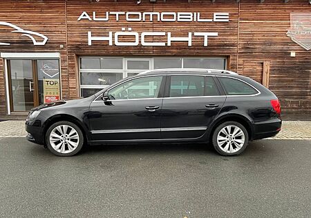 Skoda Superb Combi Leder|AHK|Navi|Panoramadach