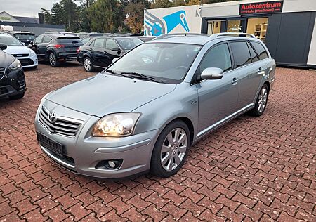 Toyota Avensis Kombi 2.2 D-CAT Travel*XENON*GEPFLEGT*