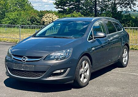 Opel Astra Sports T. 1.6 CDTI *Euro 6*Navigation*