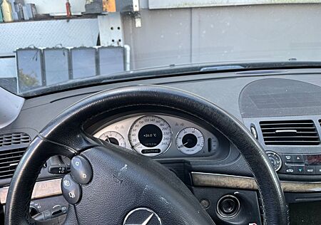 Mercedes-Benz E 320 CDI 4MATIC T AVANTGARDE Avantgarde