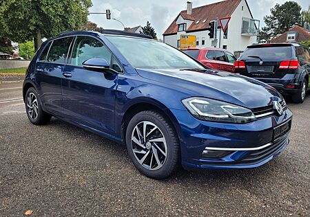 VW Golf Volkswagen VII Lim. Join Led/Navi/Panorama/Shz/Pdc