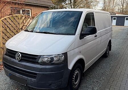 VW T5 Transporter Volkswagen 2.0, 2013 / TÜV 02/2027