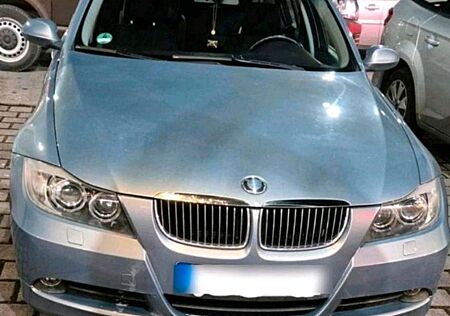 BMW 325i -Liebhaber aufgepasst E90 N52 zu Verkaufen