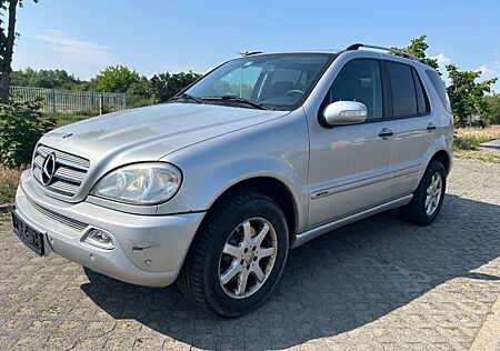 Mercedes-Benz ML 270 ML -Klasse CDI Final Edition/voll