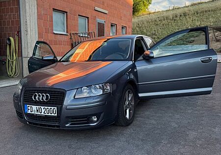Audi A3 1.6 S line Sportpaket plus S line Sportpa...