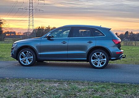 Audi Q5 3.0 TDI S-Line stronic quattro -