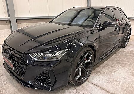 Audi RS6 Avant PERFORMANCE PANO/AHK EXCLUSIVE