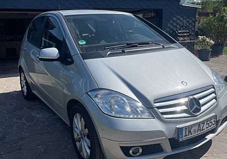 Mercedes-Benz A 180 BlueEFFICIENCY -