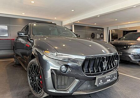 Maserati Levante Trofeo/Panoramadach